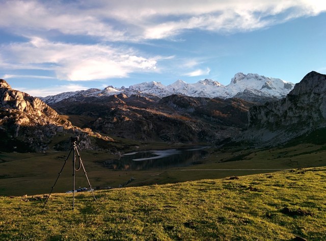 Laker Ercina from trails between both lakes